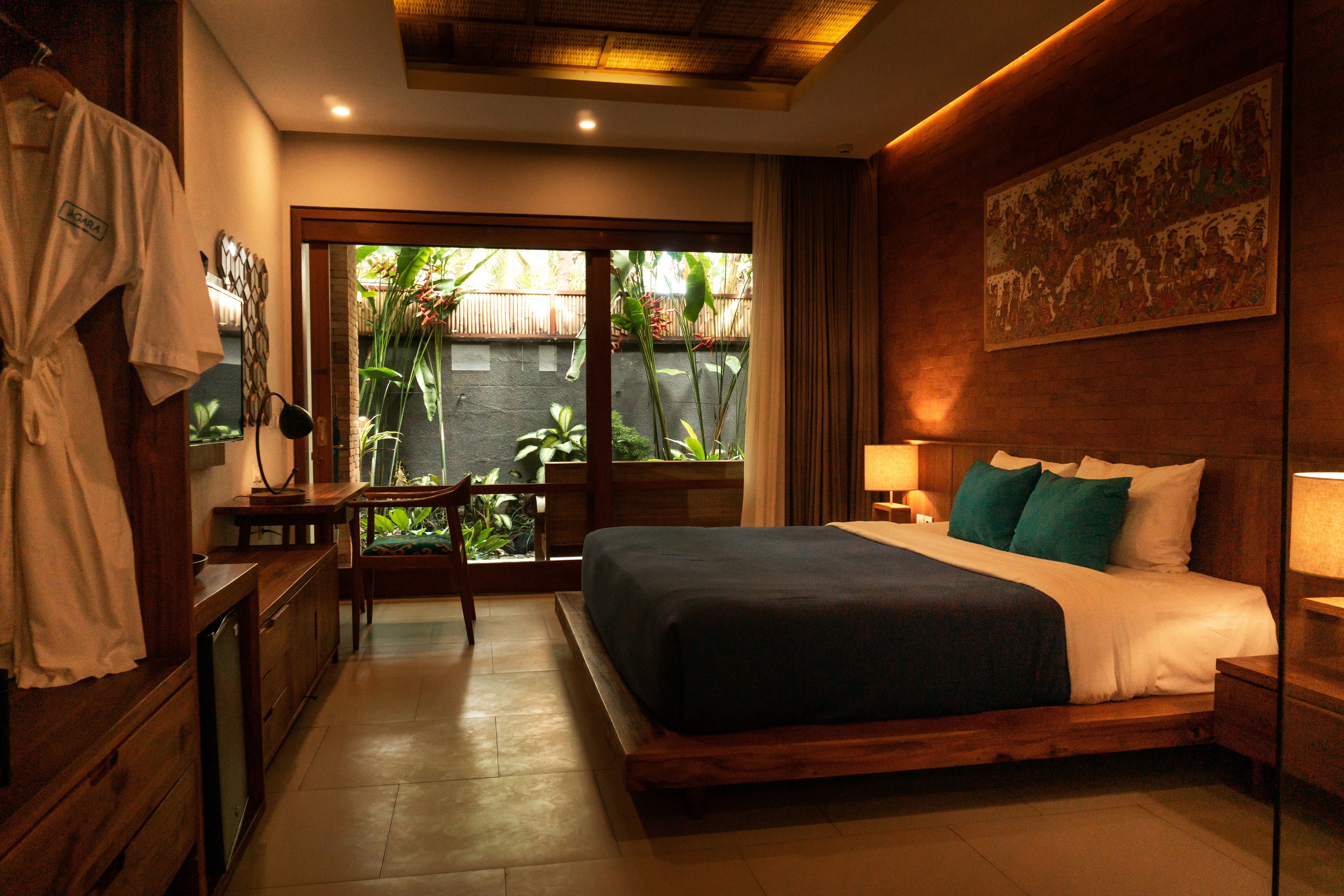 Guest Room — double occupancy